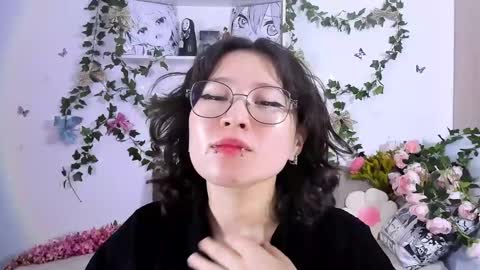 liasama online show from December 2024 06:28:02 AM