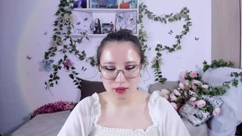 liasama online show from December 2024 12:32:02 AM