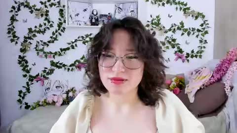 liasama online show from January 2025 01:37:02 AM