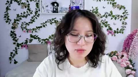 liasama online show from January 2025 10:51:02 AM