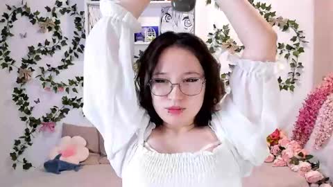 liasama online show from February 2025 04:15:01 AM