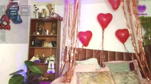 Snapshot of eimi_goddess chatting on February 2026 10:44:02 AM eimi_goddess online show from February 2026 10:44:02 AM