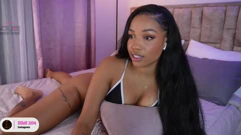 Snapshot of eimi_space chatting on March 2025 12:11:01 AM eimi online show from March 2025 12:11:01 AM