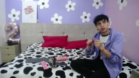 Snapshot of eimyflorian chatting on February 2025 11:54:01 AM Eimyflorian online show from February 2025 11:54:01 AM