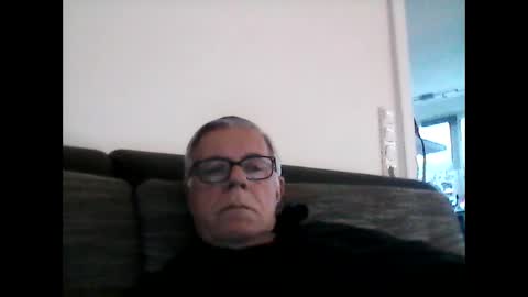 eisbaer1957 online show from February 2025 04:31:01 PM