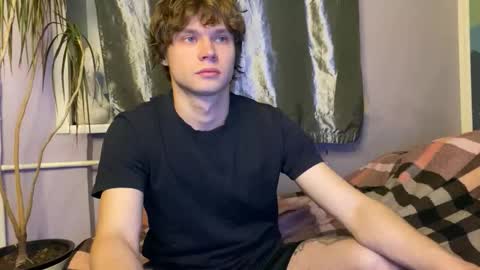 Eitan online show from November 2025 05:13:02 PM