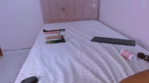 Snapshot of eithana_spicy chatting on May 2026 12:04:01 AM Eitha online show from May 2026 12:04:01 AM