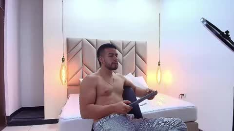 Eithan Connor online show from March 2025 01:10:02 PM