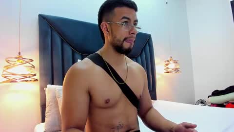 Eithan Connor online show from March 2025 03:23:02 PM