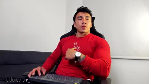 EITHAN CONOR online show from November 2025 10:52:01 PM