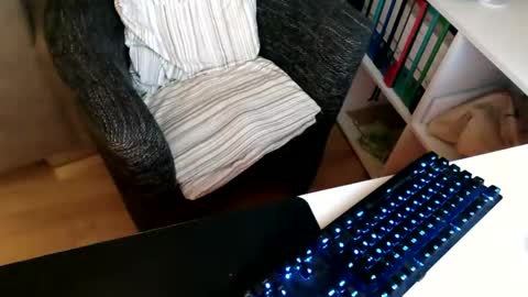 ejakules online show from April 2026 07:22:01 PM