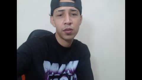 Snapshot of el_menor chatting on June 2026 03:51:02 AM Instagram BelowAbajo online show from June 2026 03:51:02 AM