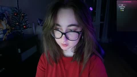 If you like it when I meow give me a thumbs up online show from December 2024 03:49:02 PM