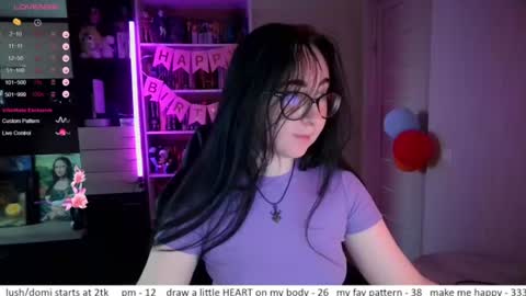If you like it when I meow give me a thumbs up online show from July 2026 10:21:02 AM