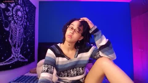 Snapshot of ela_0 chatting on October 2025 09:43:01 AM Ela Help me reach 100 thumbs up online show from October 2025 09:43:01 AM