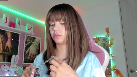 Snapshot of ela_garu_ chatting on October 2025 04:54:01 AM Ela online show from October 2025 04:54:01 AM