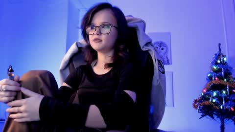 Your sweet girl online show from December 2024 11:05:01 PM