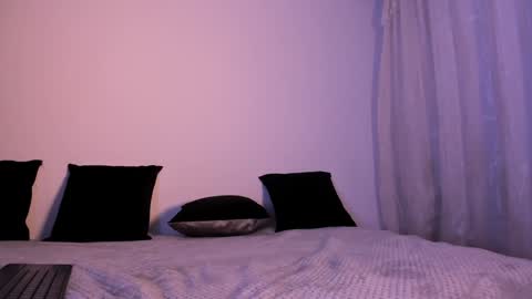 Elamour online show from January 2025 05:10:01 AM