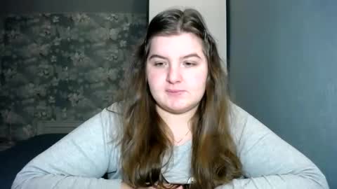 Elanis online show from January 2025 02:00:02 PM