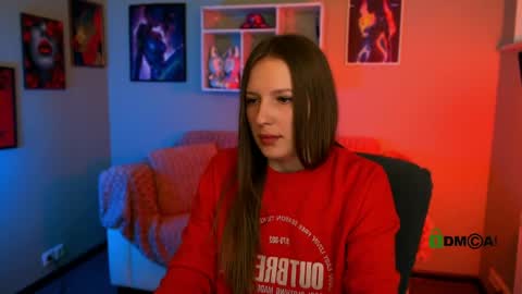 Elara online show from April 2026 06:19:01 AM