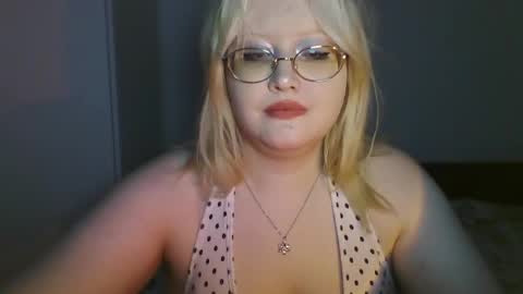 elayne_sweet online show from June 2026 06:30:01 AM