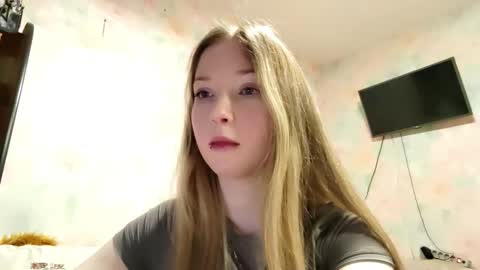 MIa online show from February 2026 01:53:02 PM