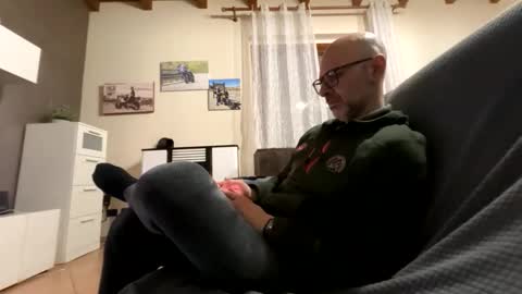 Eldiablo844 online show from March 2026 08:25:01 PM