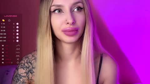 Ella online show from January 2025 08:43:02 PM
