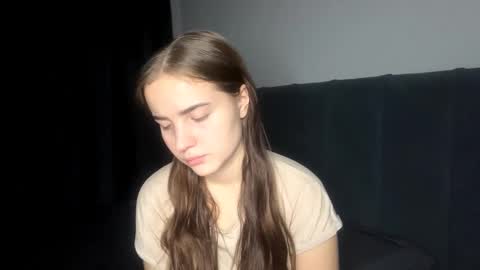 Kelly online show from February 2026 04:18:01 PM