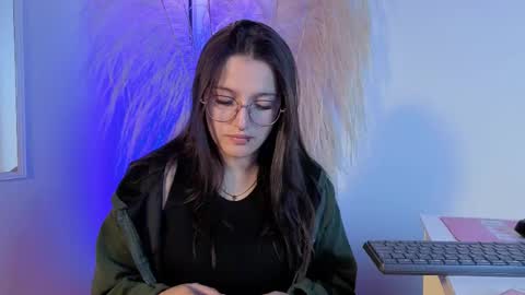 Elecktra online show from April 2026 07:43:01 PM