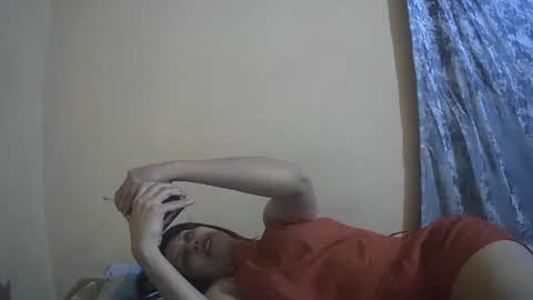 Isabella online show from December 2025 06:04:02 PM