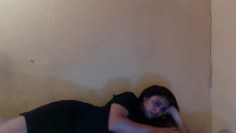 Isabella online show from April 2026 05:47:01 PM