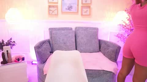 Electra Jones online show from February 2026 11:32:02 AM