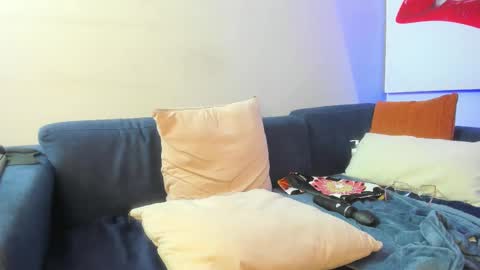 Electra online show from February 2025 01:24:01 AM