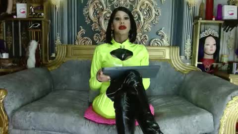 electracock online show from April 2026 02:37:02 PM