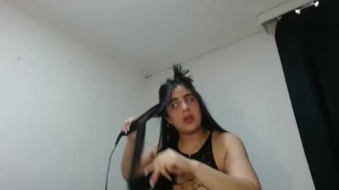 Snapshot of electraweb_09 chatting on October 2025 08:20:01 PM electraweb_09 online show from October 2025 08:20:01 PM