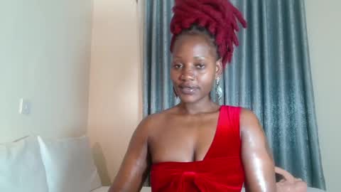 Snapshot of elegant_ebony chatting on January 2025 07:29:01 PM Nika online show from January 2025 07:29:01 PM