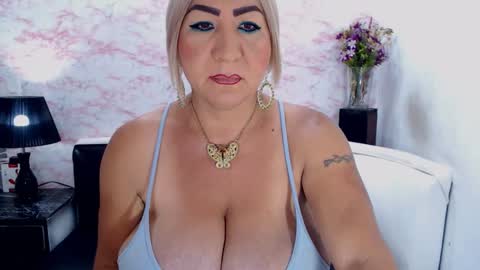 XIOMY   give LIKE on my page online show from March 2025 12:26:01 PM