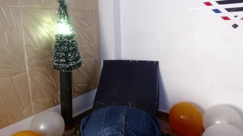 Snapshot of elektra_petite chatting on December 2024 09:13:02 AM ELEKTRA hii my birthday is tomorrow but I will celebrate it on Sunday Ill wait for you online show from December 2024 09:13:02 AM