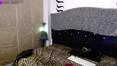 Snapshot of elektra_petite chatting on January 2025 01:50:01 AM ELEKTRA hii my birthday is tomorrow but I will celebrate it on Sunday Ill wait for you online show from January 2025 01:50:01 AM