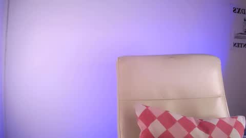 Snapshot of elektra_sky11 chatting on March 2025 03:05:02 PM Elektra Sky online show from March 2025 03:05:02 PM