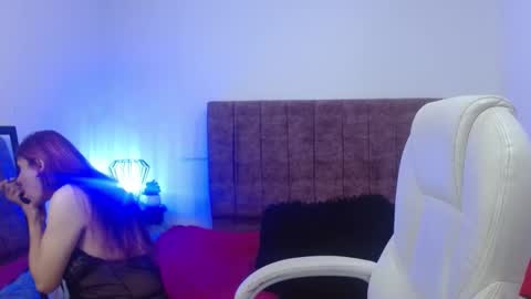 Snapshot of elena_detroya_ chatting on March 2025 12:48:02 PM Elena online show from March 2025 12:48:02 PM
