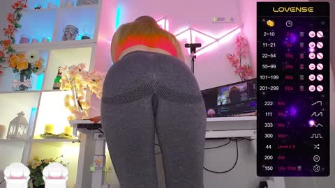 Elena online show from February 2025 09:07:02 PM