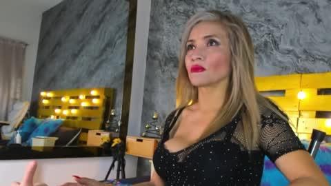 Elena online show from January 2025 07:04:01 PM