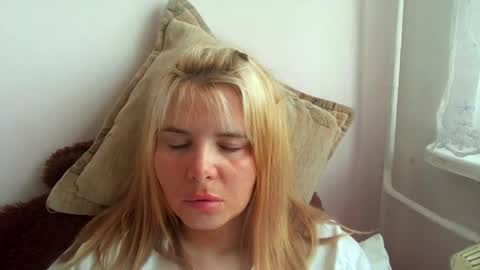 Elena online show from April 2026 01:16:01 PM