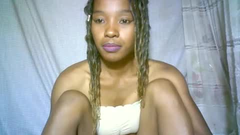 Snapshot of elenah0123 chatting on February 2025 07:24:02 AM elenah013 online show from February 2025 07:24:02 AM