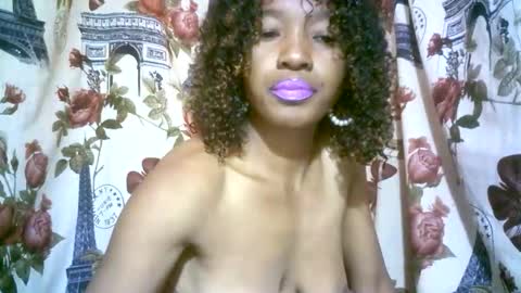 Snapshot of elenah0123 chatting on September 2025 06:02:01 AM elenah013 online show from September 2025 06:02:01 AM