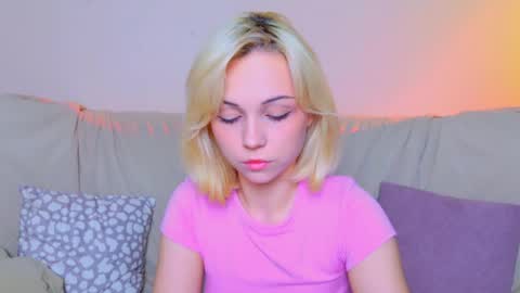 elenamonroe_ online show from May 2026 05:45:02 AM