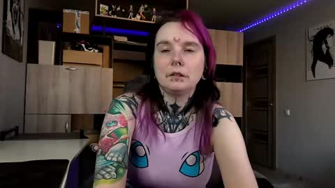 Milana online show from April 2026 02:53:01 PM