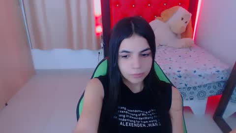 agnes online show from December 2024 05:46:01 PM